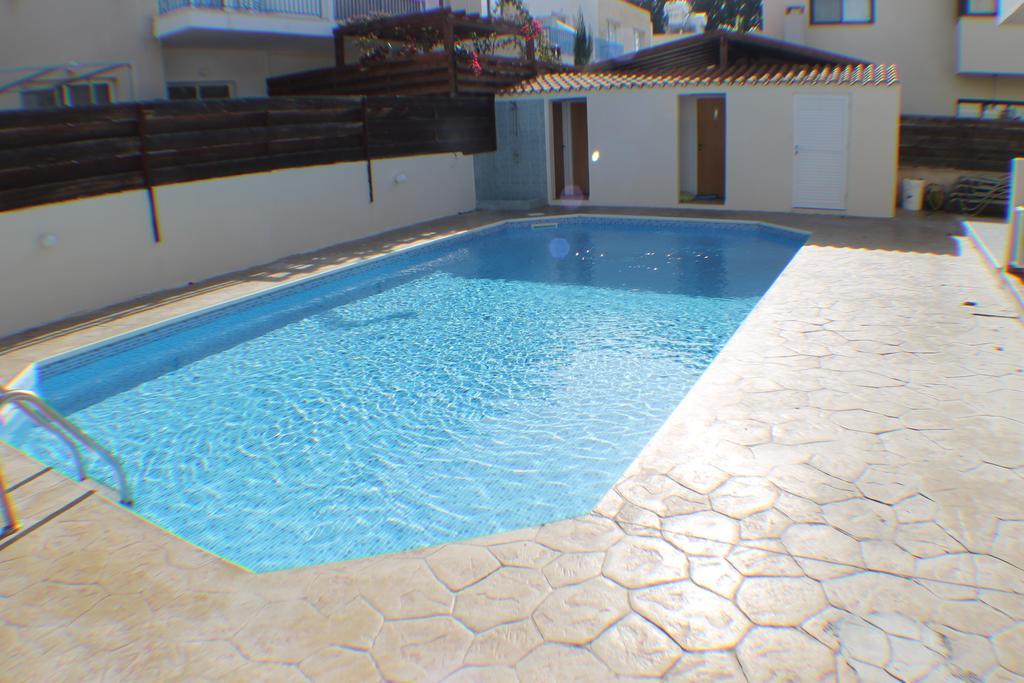 Diana Townhouse 2 Appartement Paphos Kamer foto