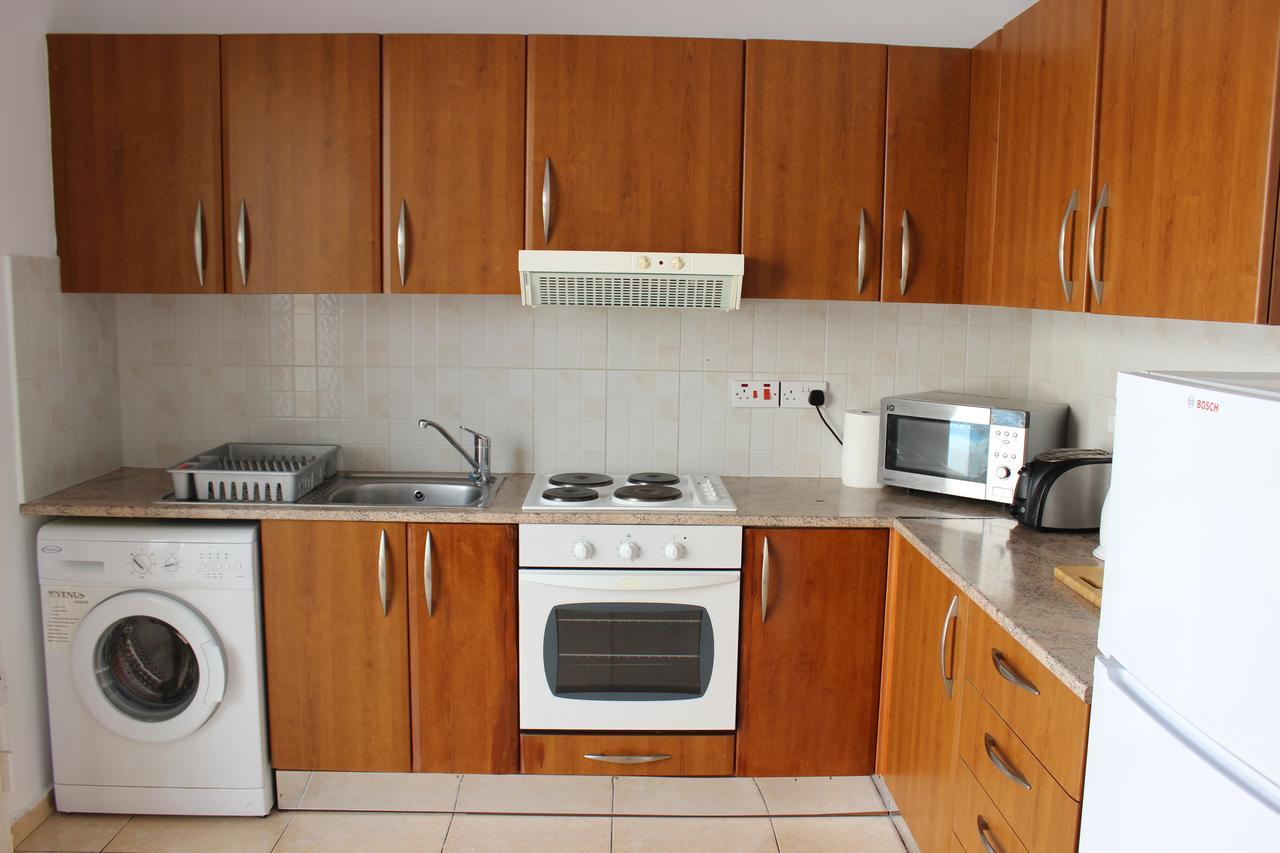 Diana Townhouse 2 Appartement Paphos Buitenkant foto