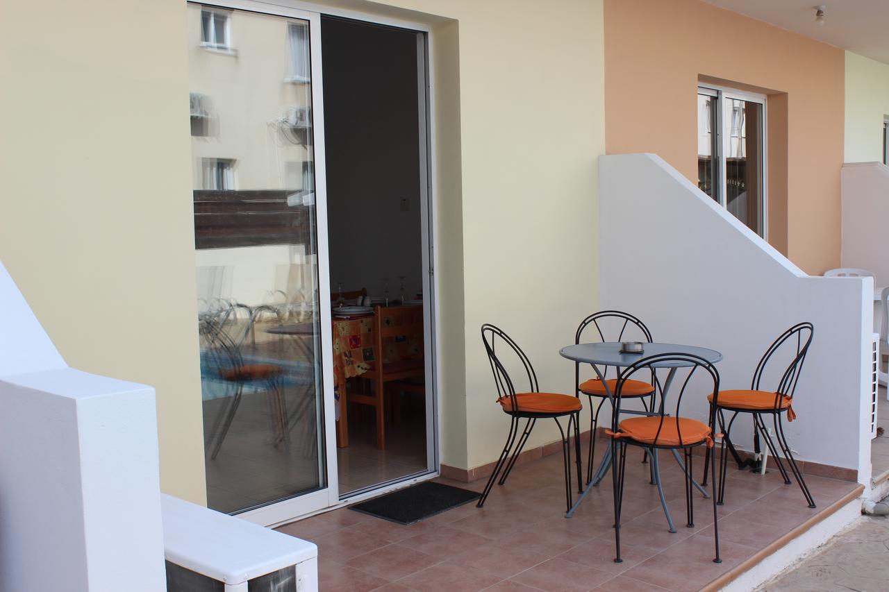 Diana Townhouse 2 Appartement Paphos Buitenkant foto